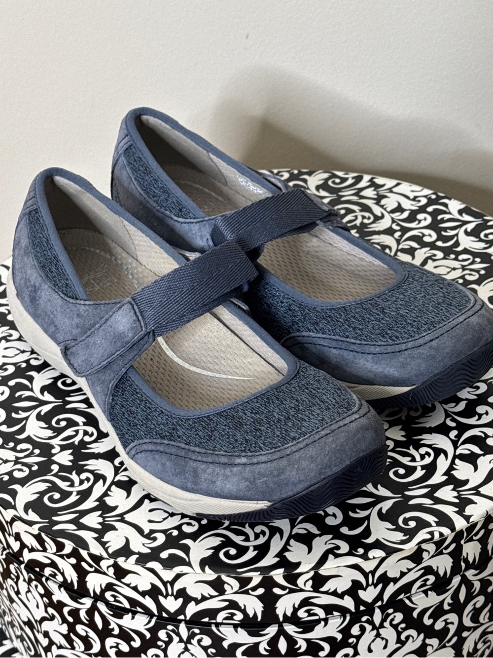 Dansko Blue Suede Haven Nubuck Mary Jane Shoes Size 36/6